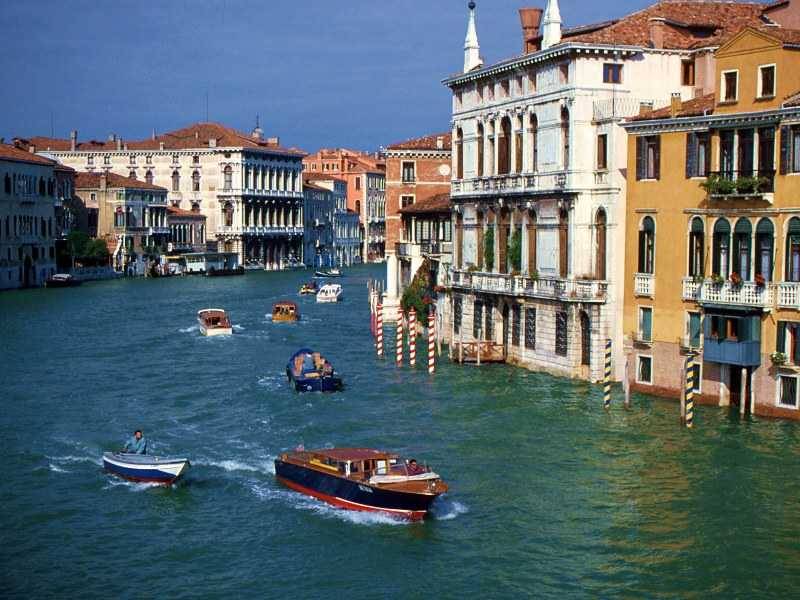 Rush Hour, Venice, Italy.jpg